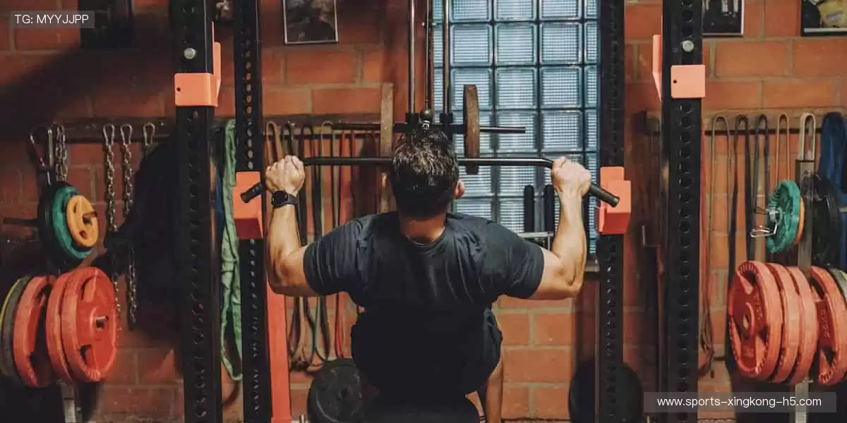 ⚡️ 实时比分,掌握赛事脉搏!